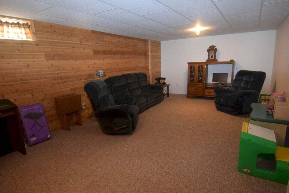 18 River Road Madison ME 04950