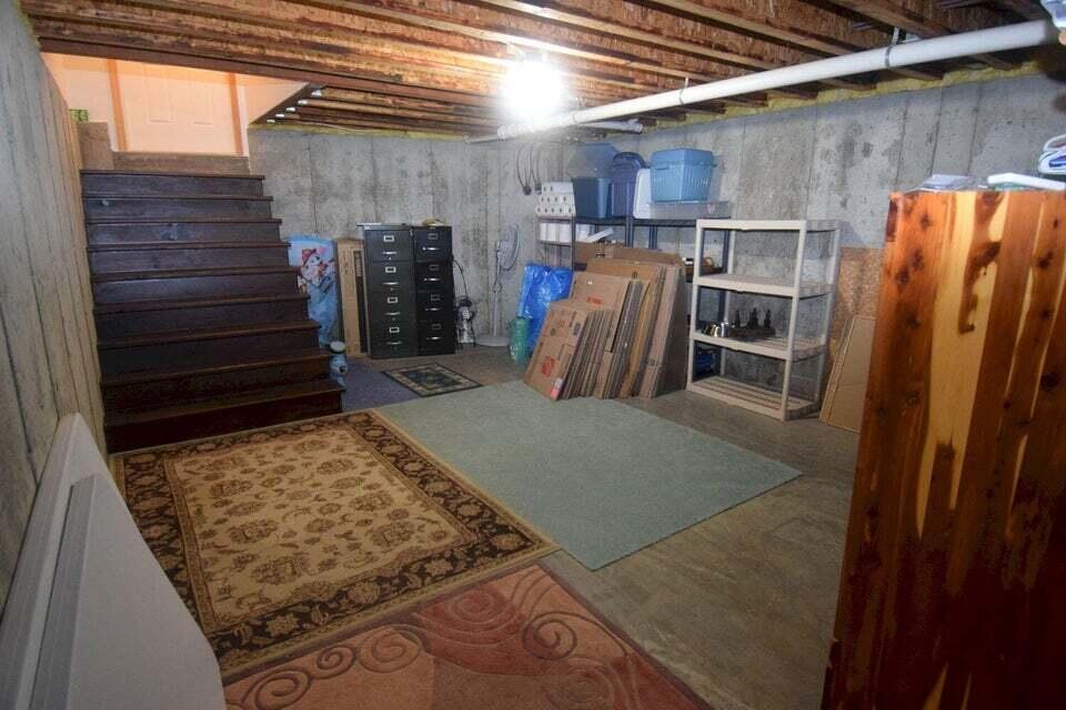 18 River Road Madison ME 04950