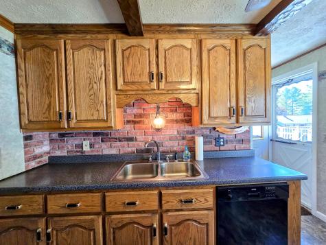 4 Woodsdale Drive Jay ME 04239