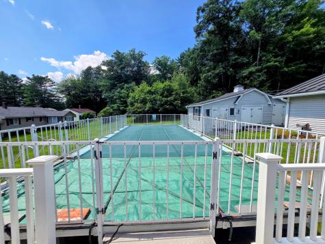 4 Woodsdale Drive Jay ME 04239