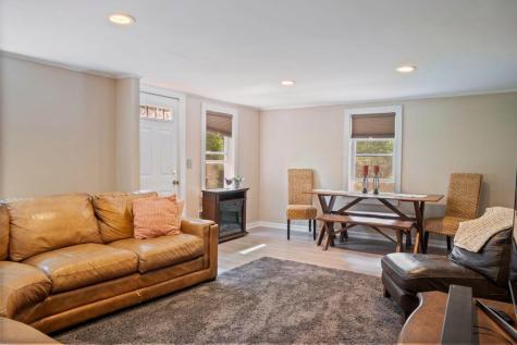 42 Winn Road Falmouth ME 04105