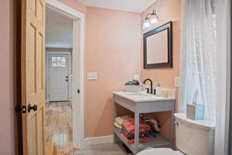 42 Winn Road Falmouth ME 04105