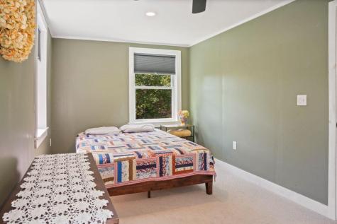 42 Winn Road Falmouth ME 04105