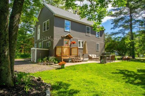 42 Winn Road Falmouth ME 04105