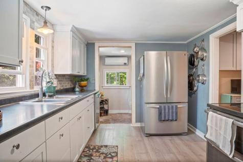 42 Winn Road Falmouth ME 04105