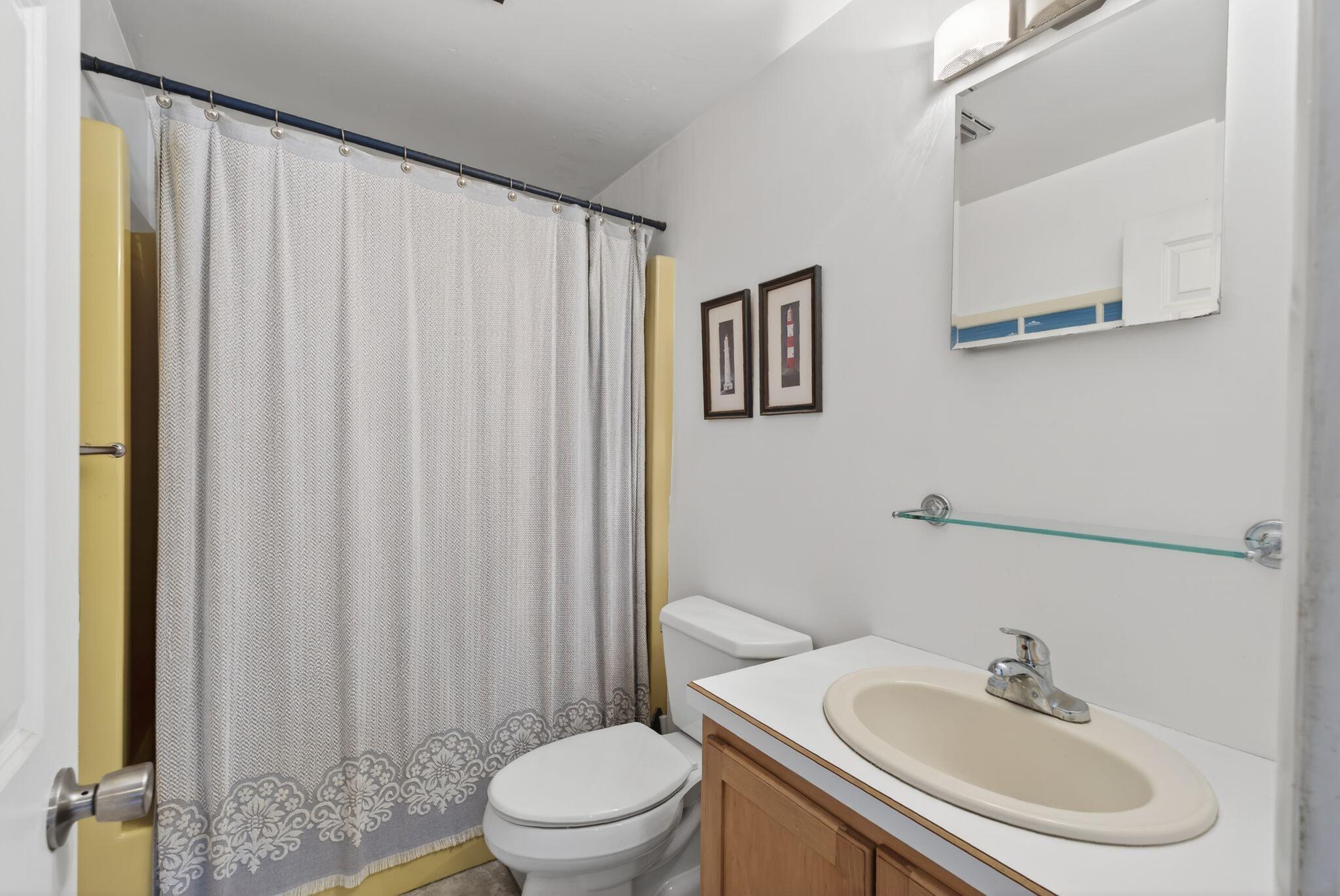 89 Shaw Road Raymond ME 04071