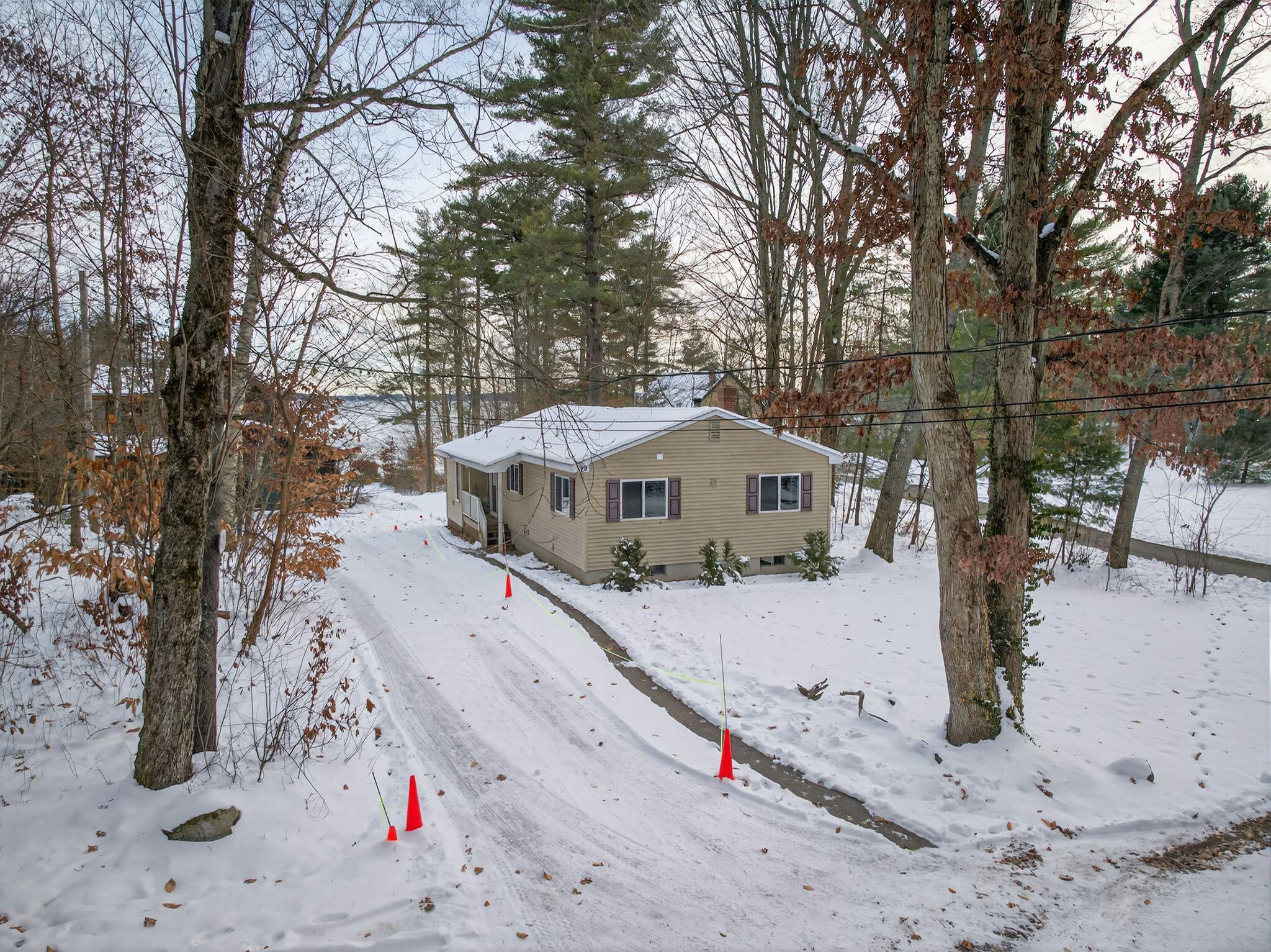 89 Shaw Road Raymond ME 04071