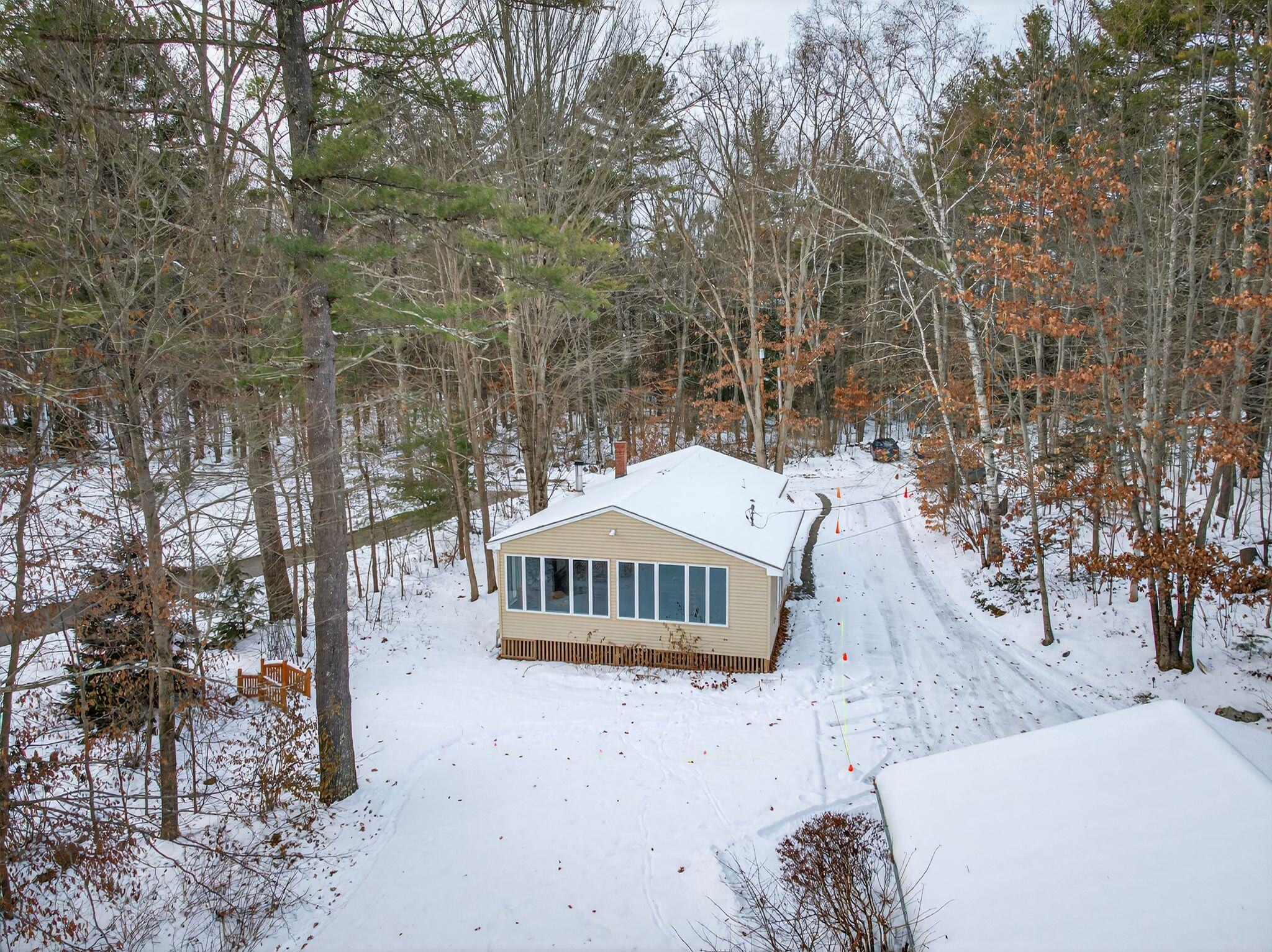 89 Shaw Road Raymond ME 04071
