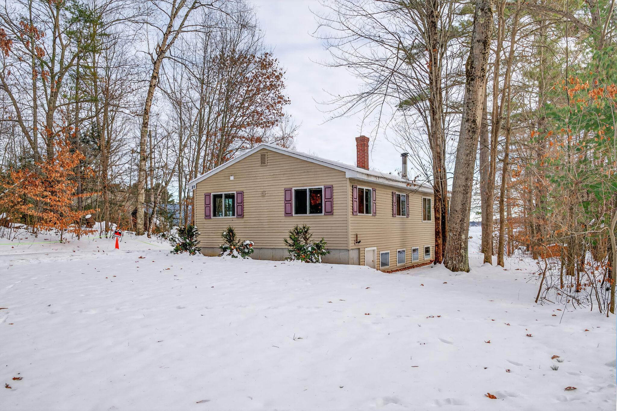 89 Shaw Road Raymond ME 04071