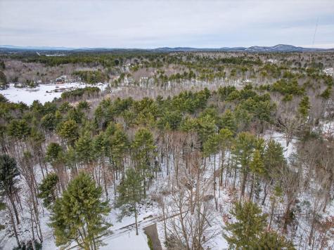 89 Shaw Road Raymond ME 04071