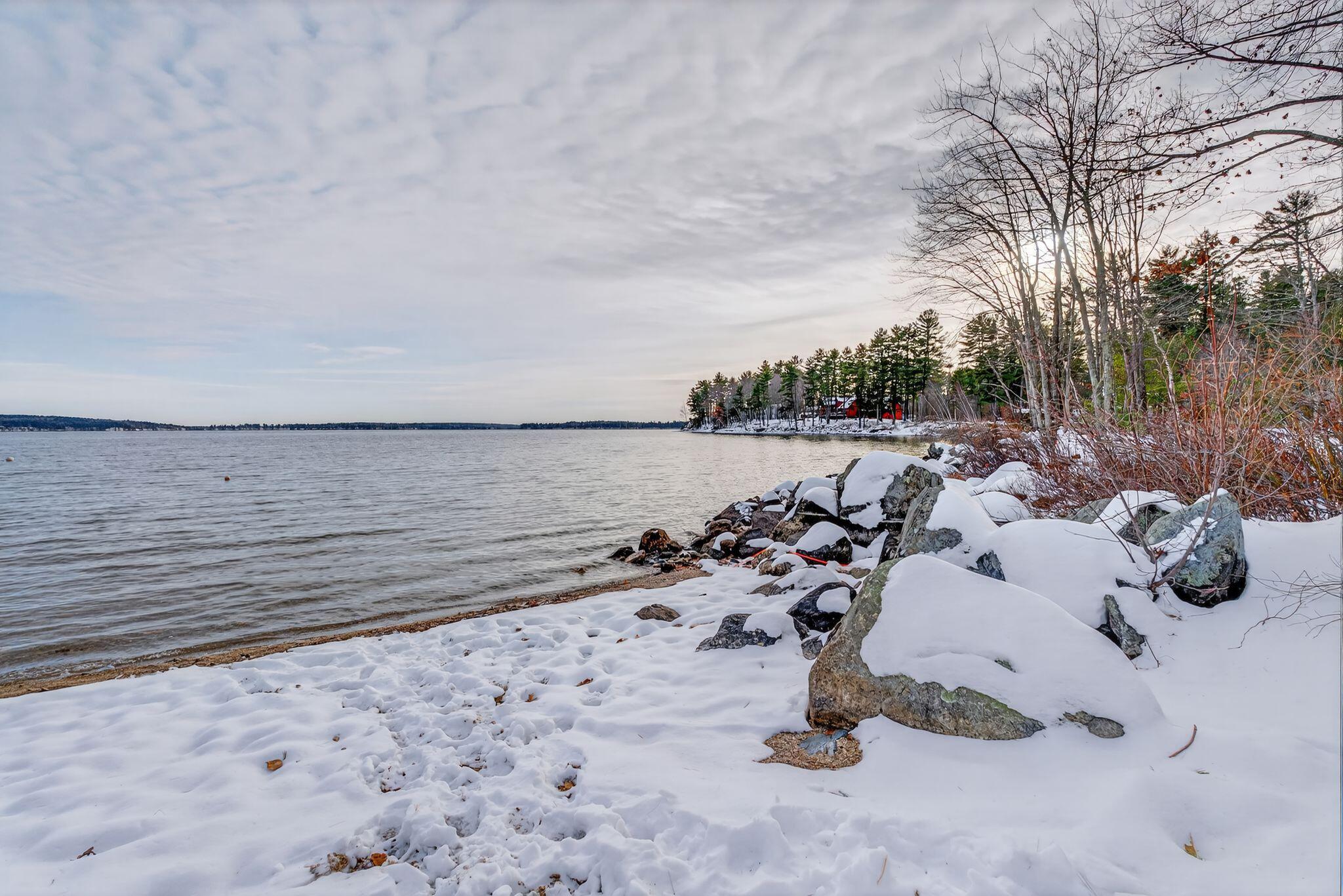 89 Shaw Road Raymond ME 04071