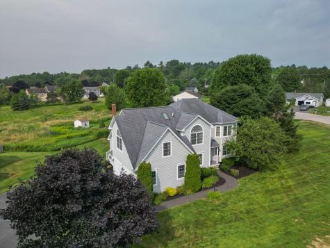 72 Amberley Way Auburn ME 04210