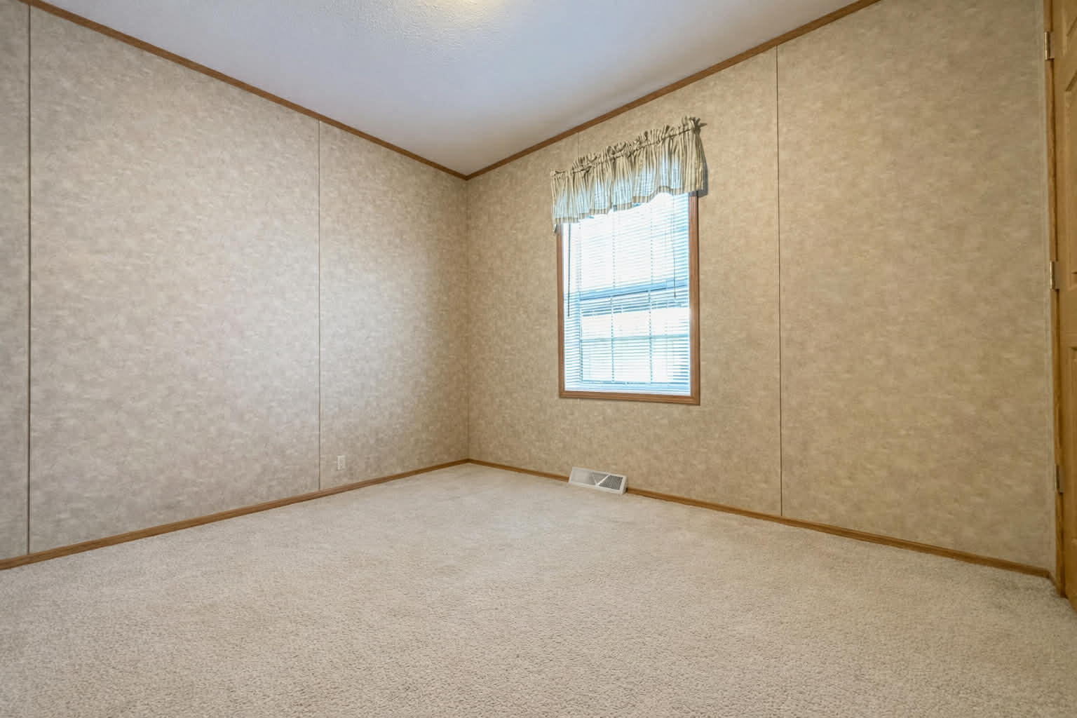 62 Village Drive Lewiston ME 04240