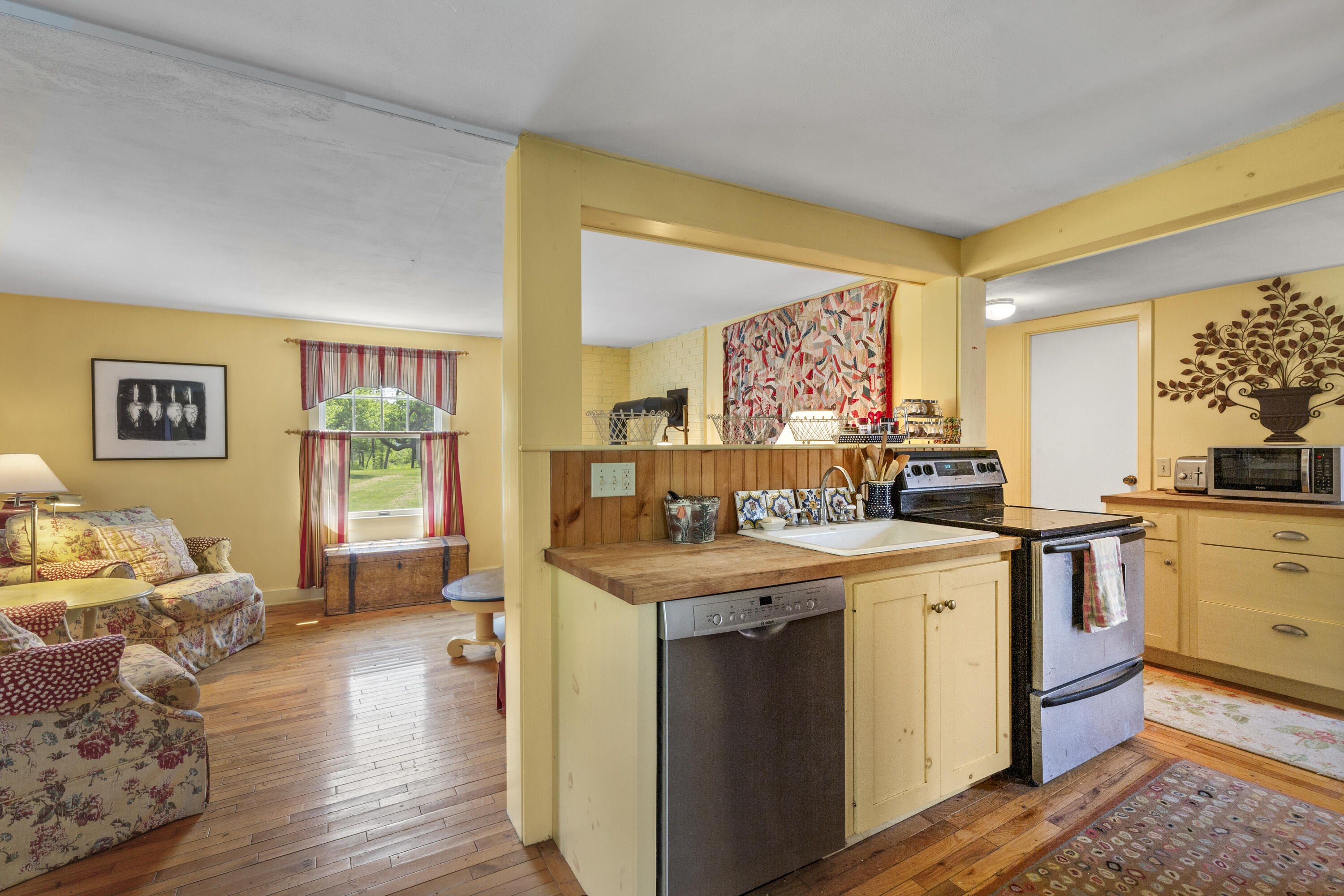 108 Colony Road Islesboro ME 04848