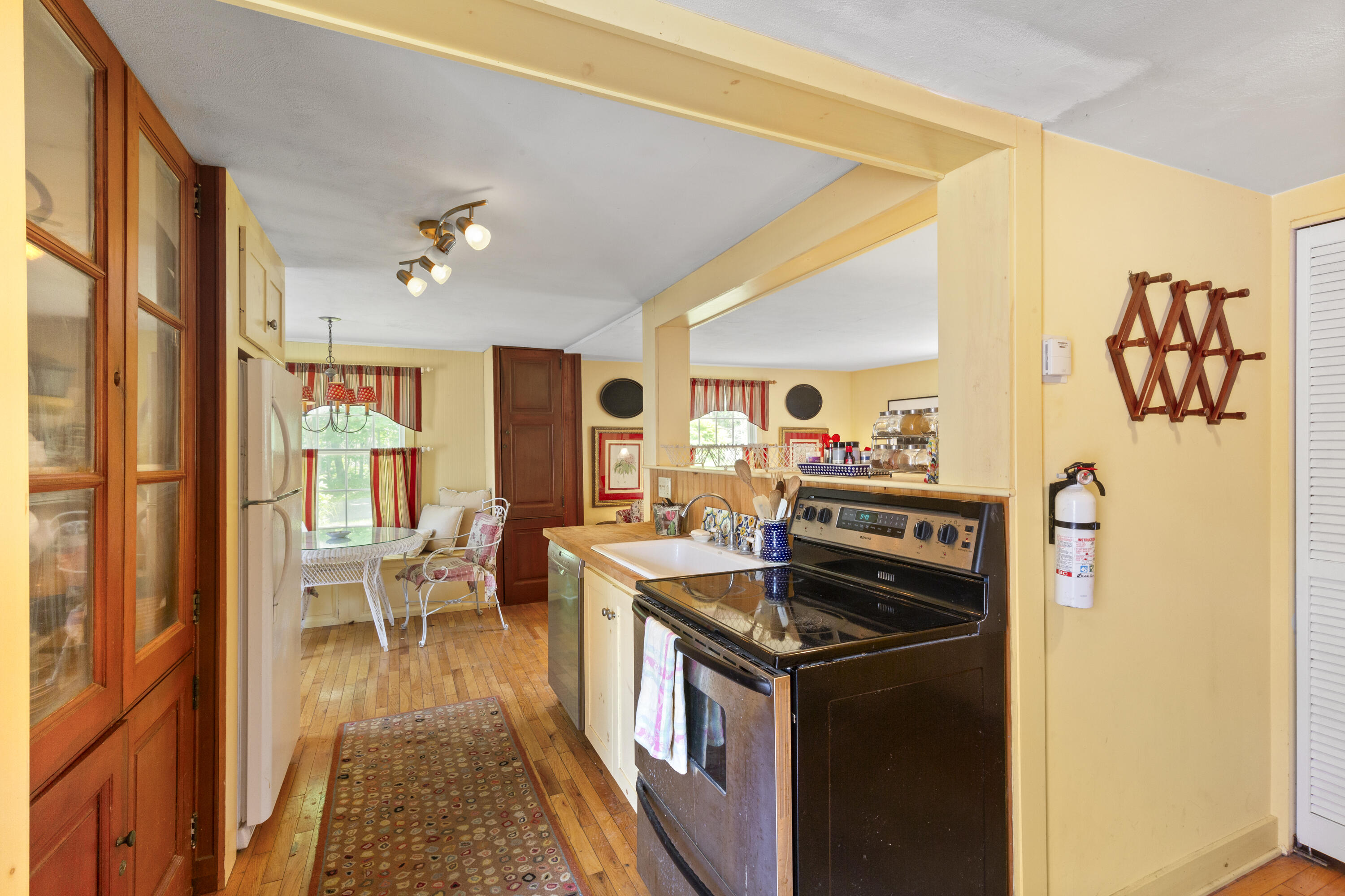 108 Colony Road Islesboro ME 04848