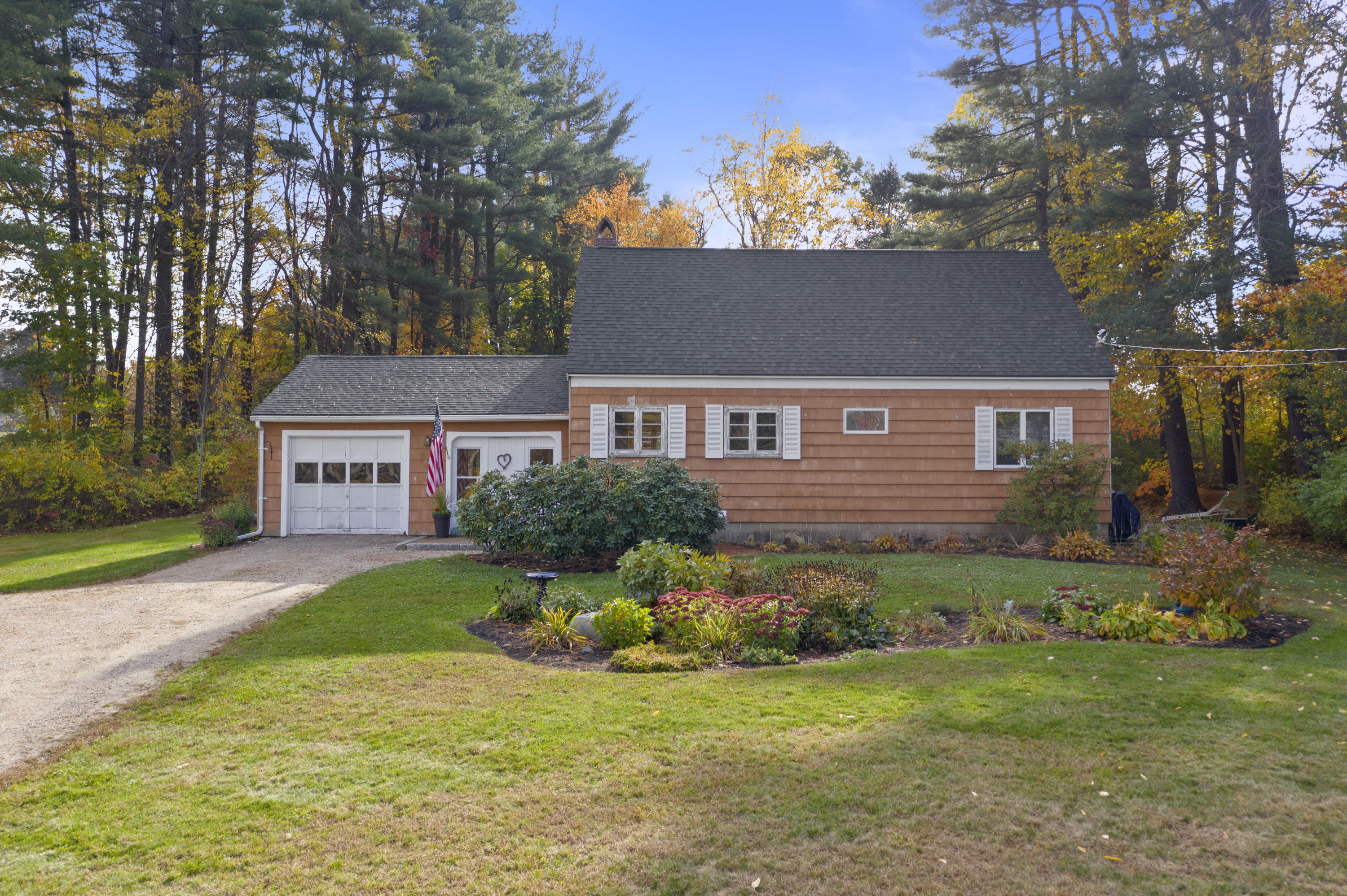 51 Indian Trail York ME 03909