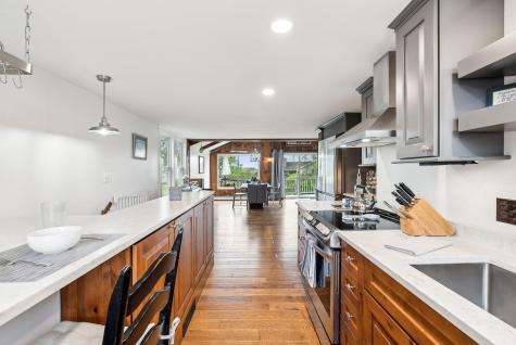 1081 Kings Highway Kennebunkport ME 04046