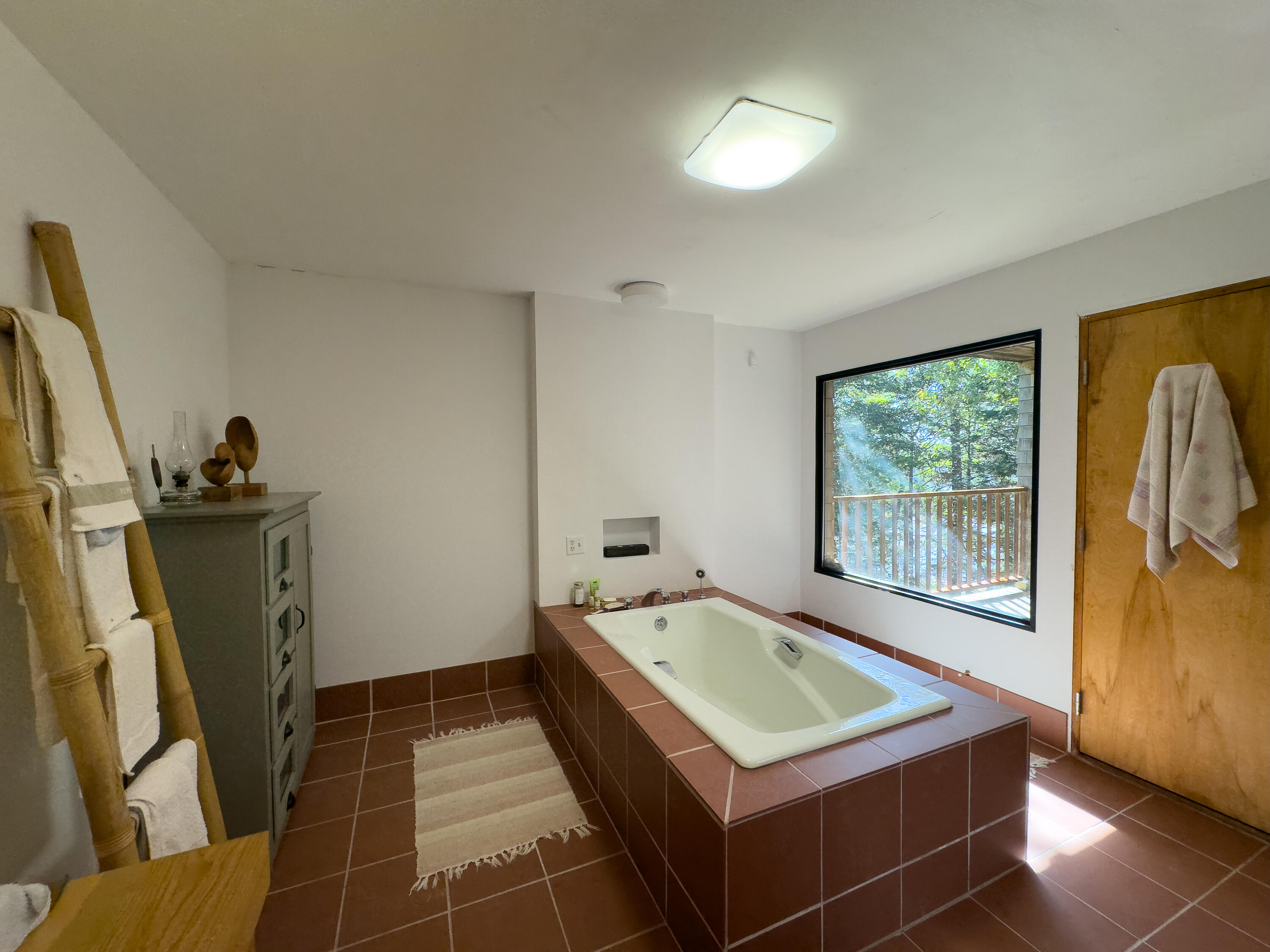 85 E Side Road Machiasport ME 04655