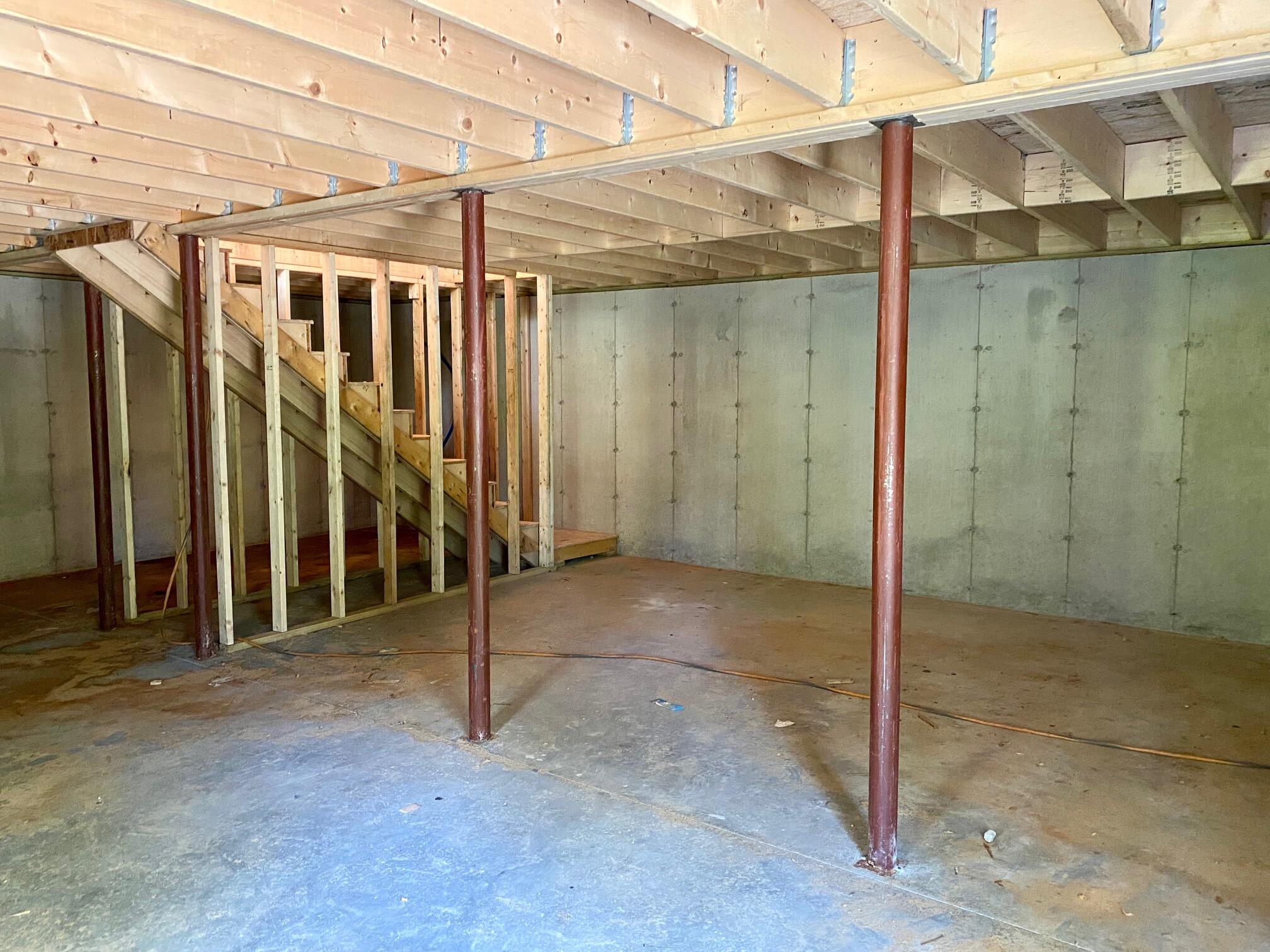 54 Woodbrey Lane Standish ME 04084