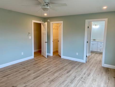 54 Woodbrey Lane Standish ME 04084