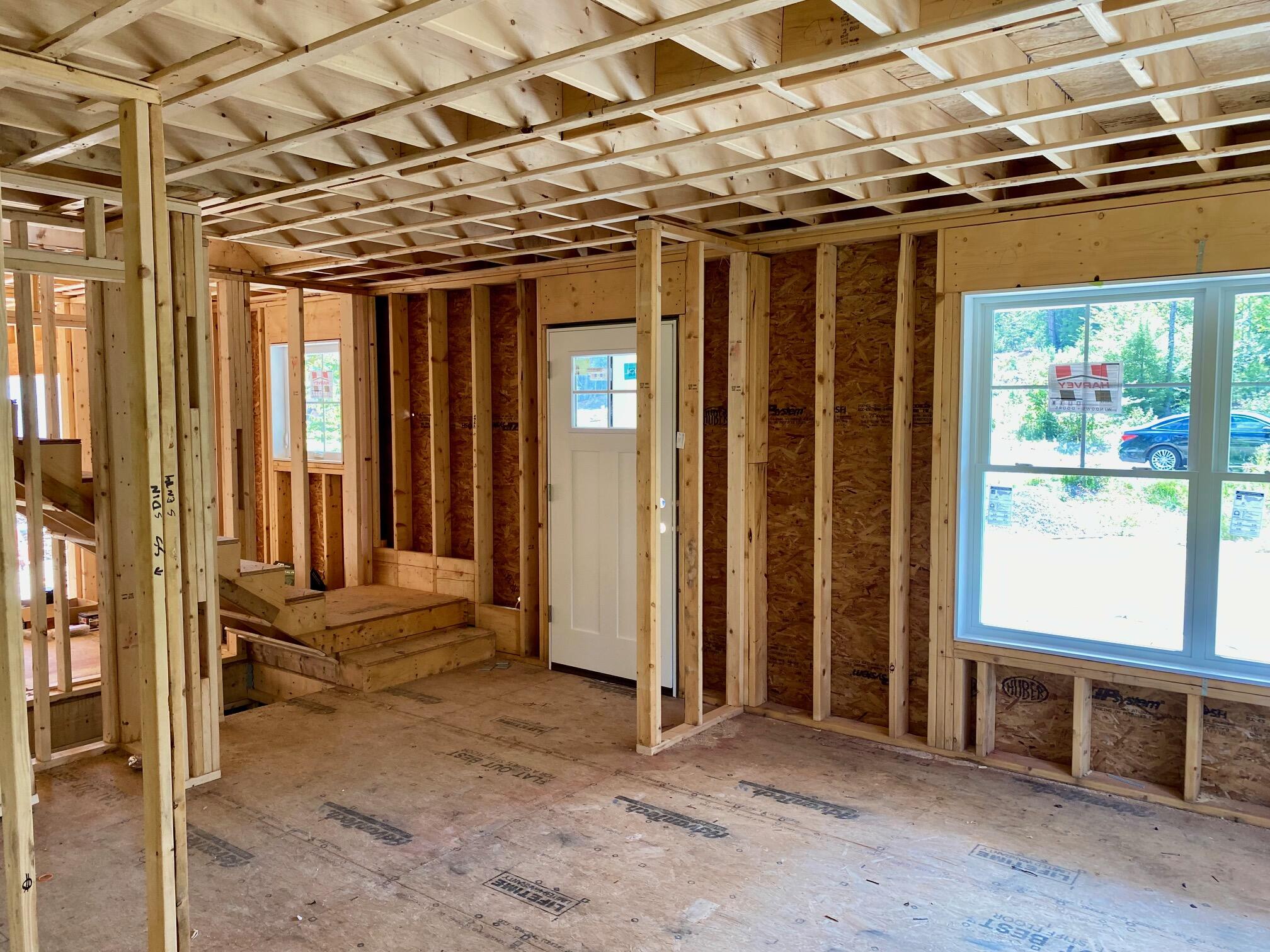 54 Woodbrey Lane Standish ME 04084