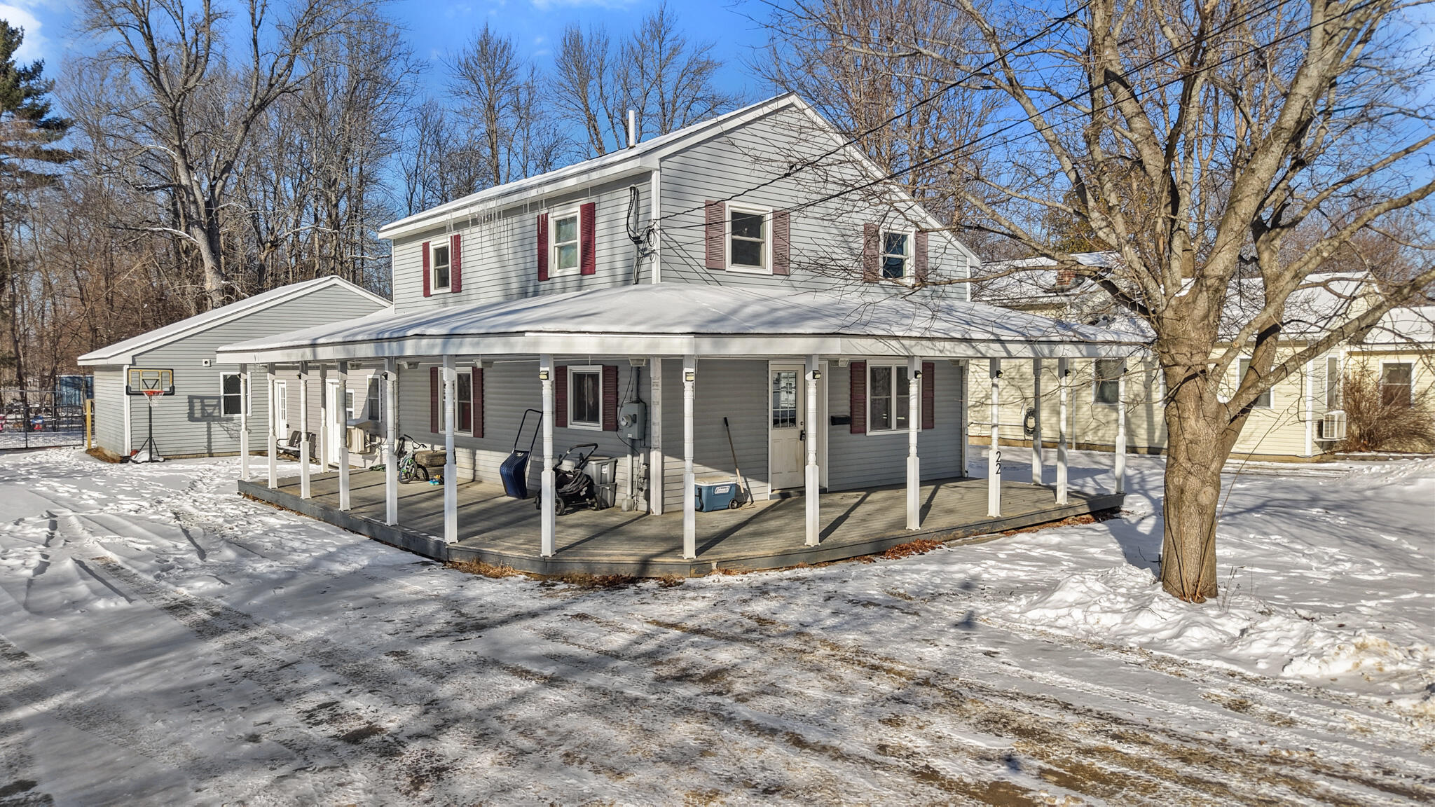 22 Grove Street Newport ME 04953