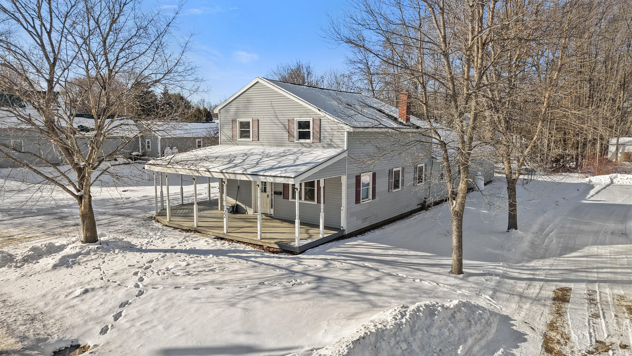 22 Grove Street Newport ME 04953