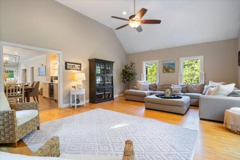 3 Highpointe Circle Kittery ME 03904