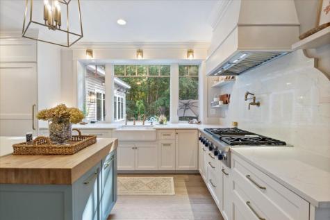 3 Highpointe Circle Kittery ME 03904