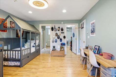 3 Highpointe Circle Kittery ME 03904