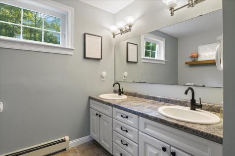 3 Highpointe Circle Kittery ME 03904