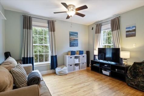3 Highpointe Circle Kittery ME 03904