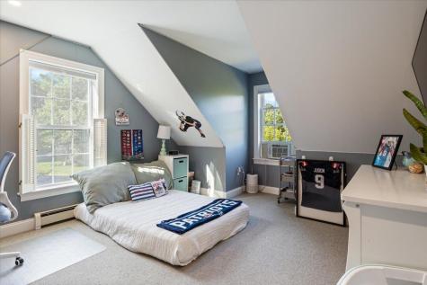 3 Highpointe Circle Kittery ME 03904