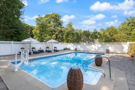 3 Highpointe Circle Kittery ME 03904