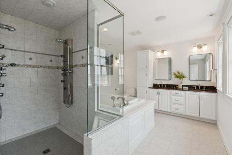 22 Channel Cove Lane Biddeford ME 04005