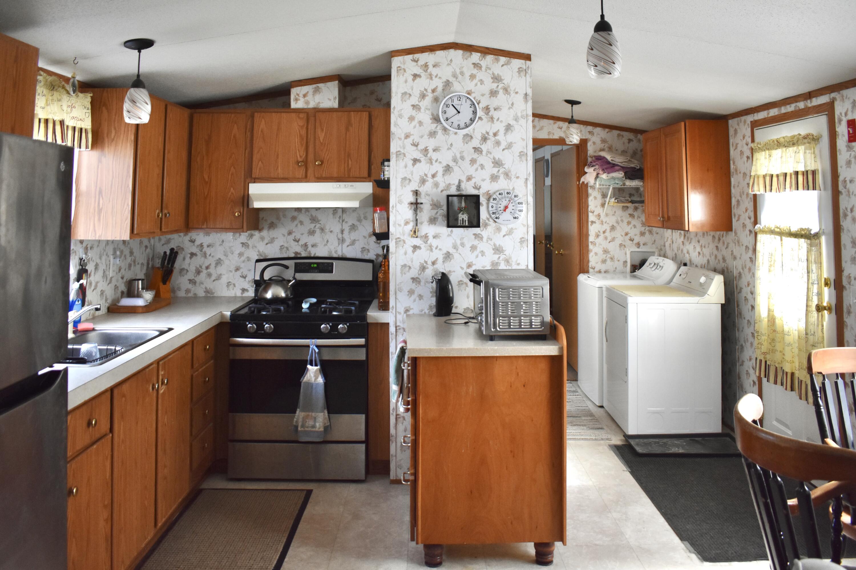 54 Larry Lane Brunswick ME 04011