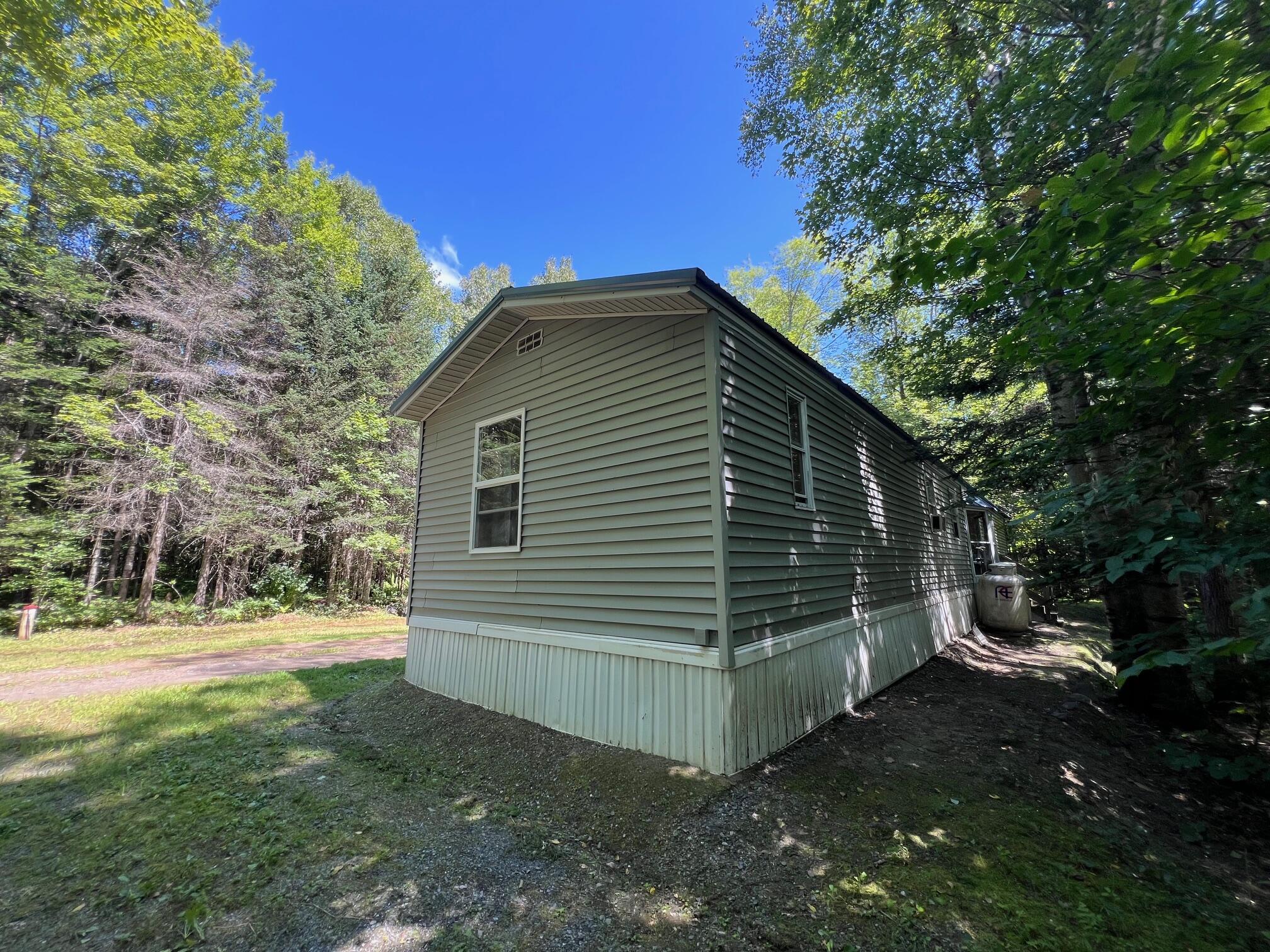 28 Brookside Drive Saint Albans ME 04971