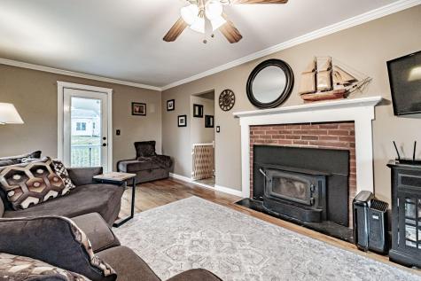51 Leighton Road Falmouth ME 04105