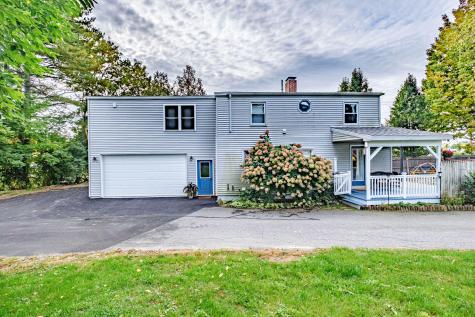 51 Leighton Road Falmouth ME 04105
