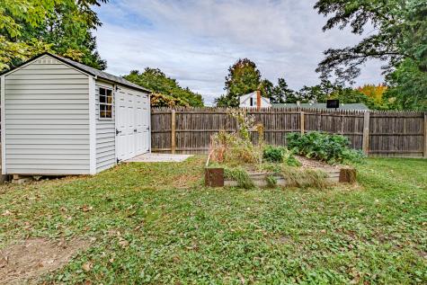 51 Leighton Road Falmouth ME 04105