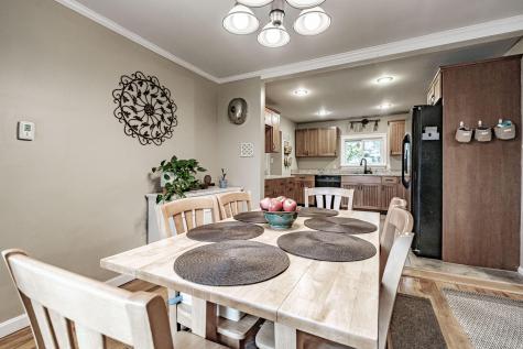 51 Leighton Road Falmouth ME 04105