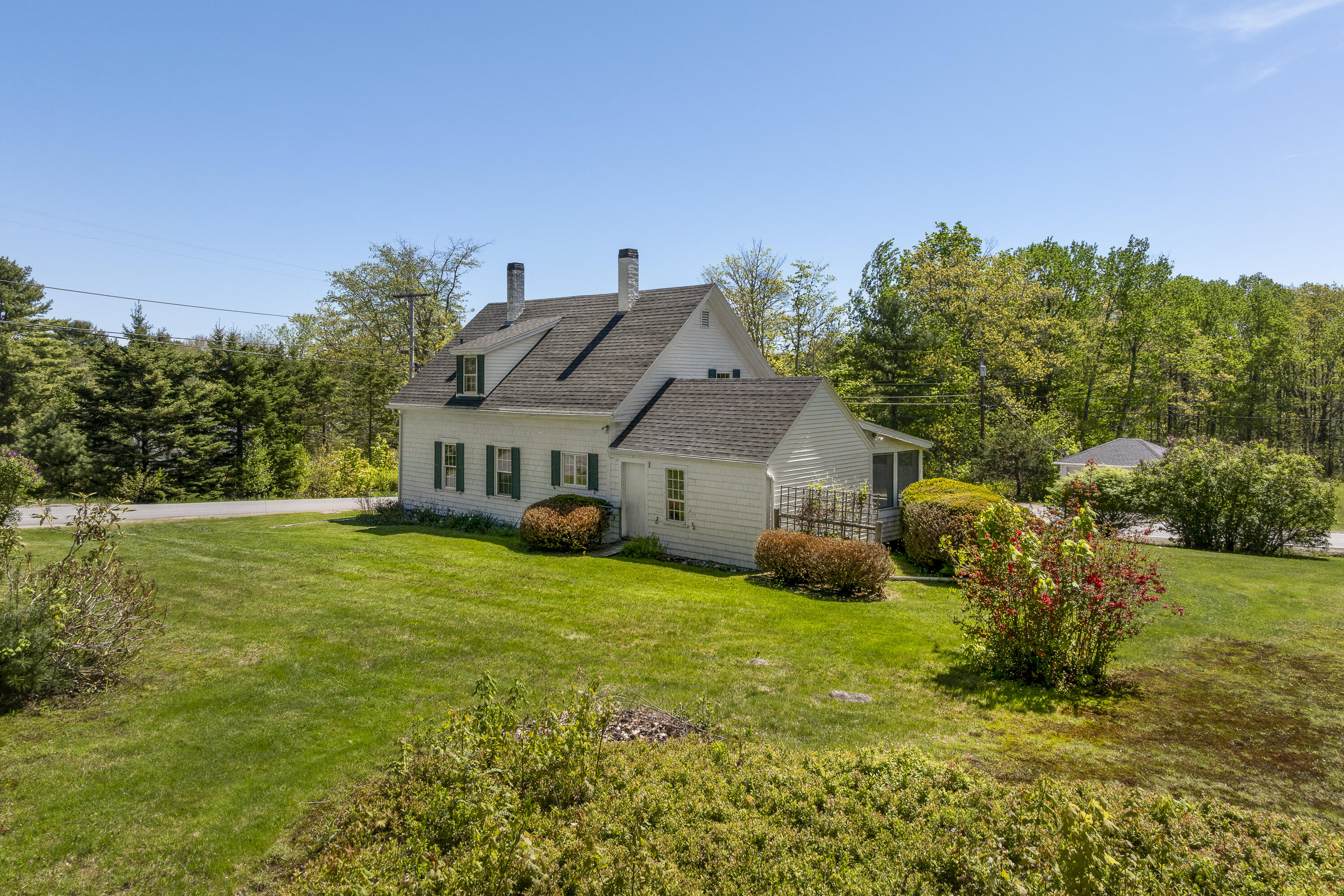 1228 State Route 32 Bristol ME 04564
