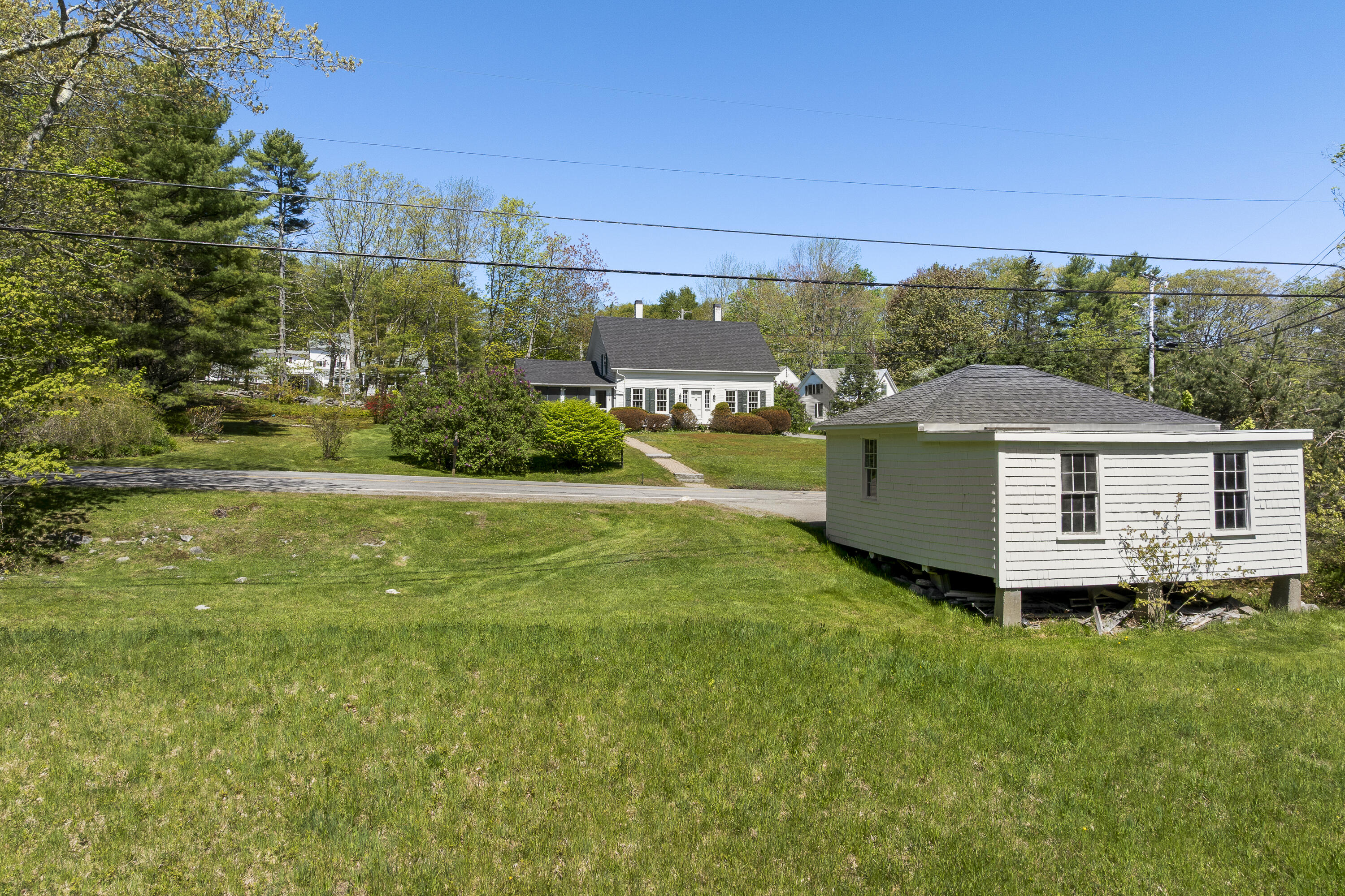 1228 State Route 32 Bristol ME 04564