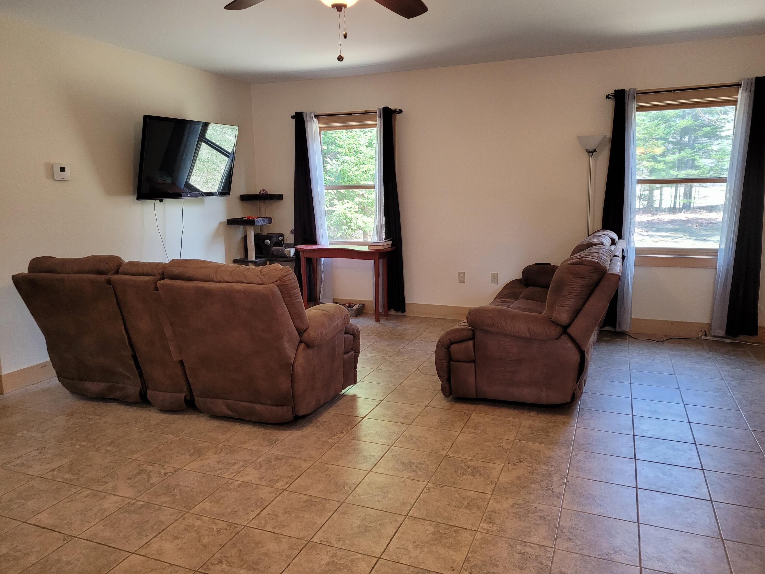 541 Stevens Road Unity ME 04988