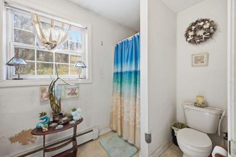 75 Tedford Road Topsham ME 04086