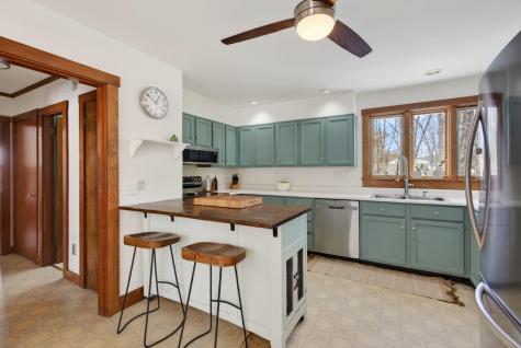 27 Bowdoin Street Lisbon ME 04252