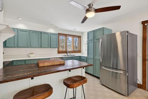 27 Bowdoin Street Lisbon ME 04252