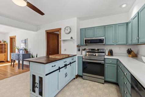 27 Bowdoin Street Lisbon ME 04252