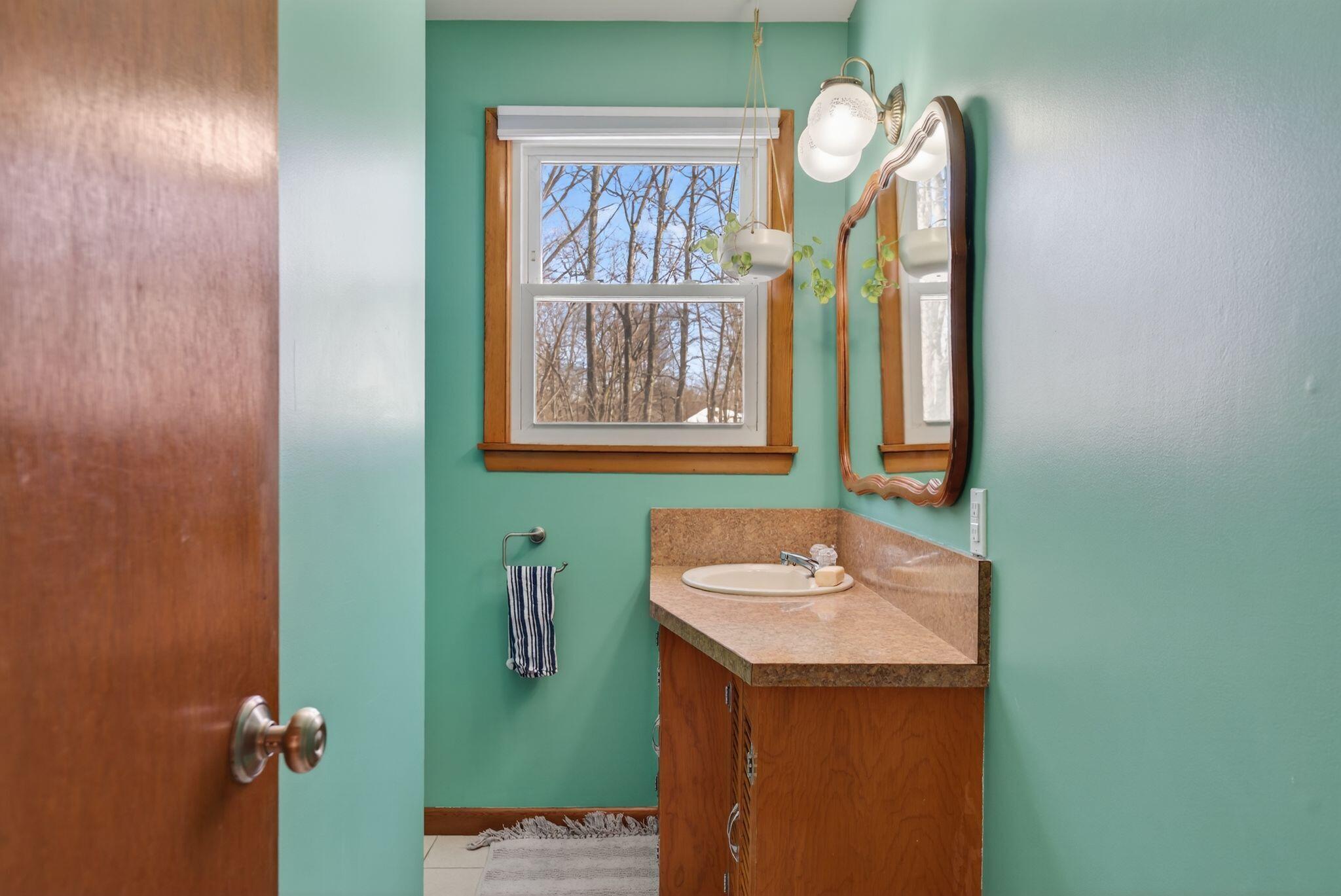 27 Bowdoin Street Lisbon ME 04252