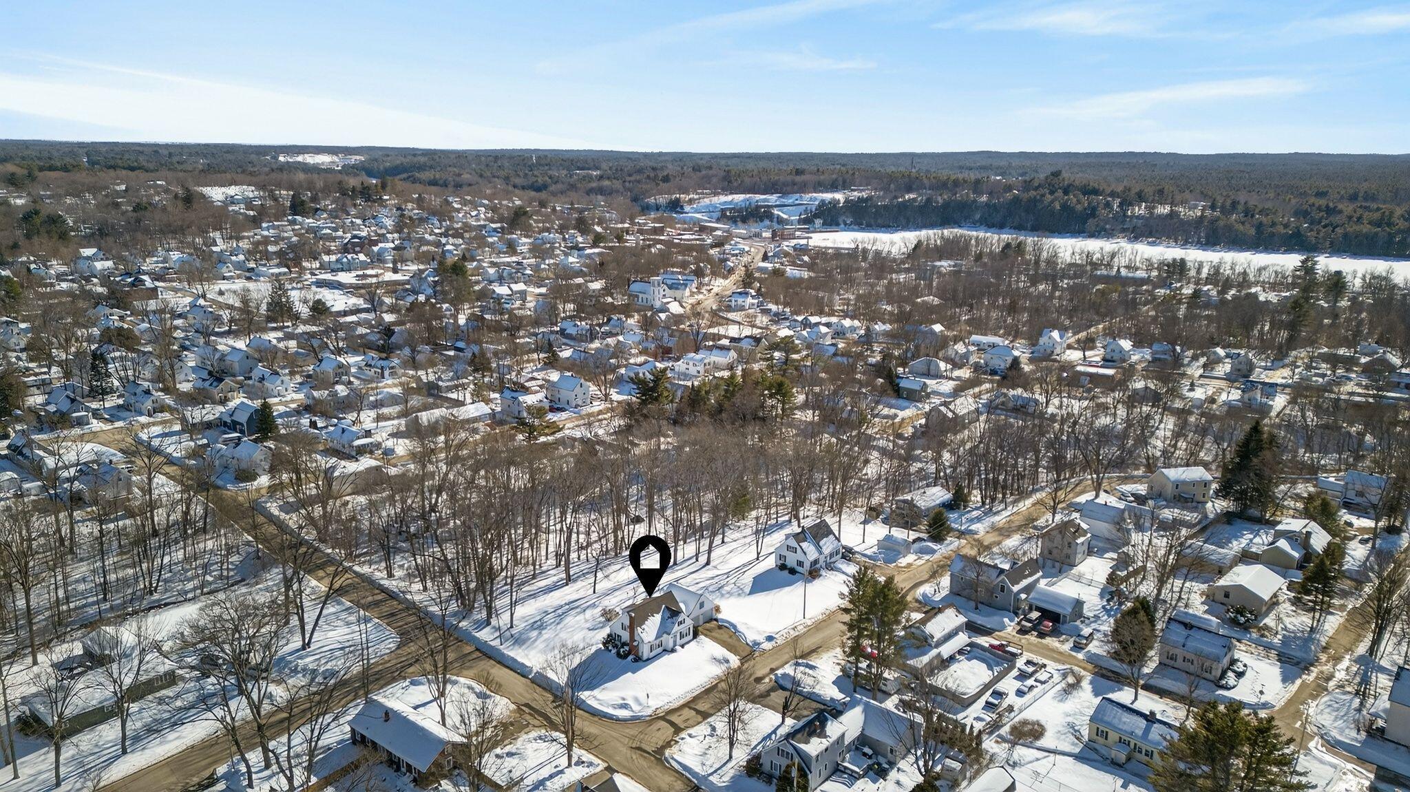 27 Bowdoin Street Lisbon ME 04252